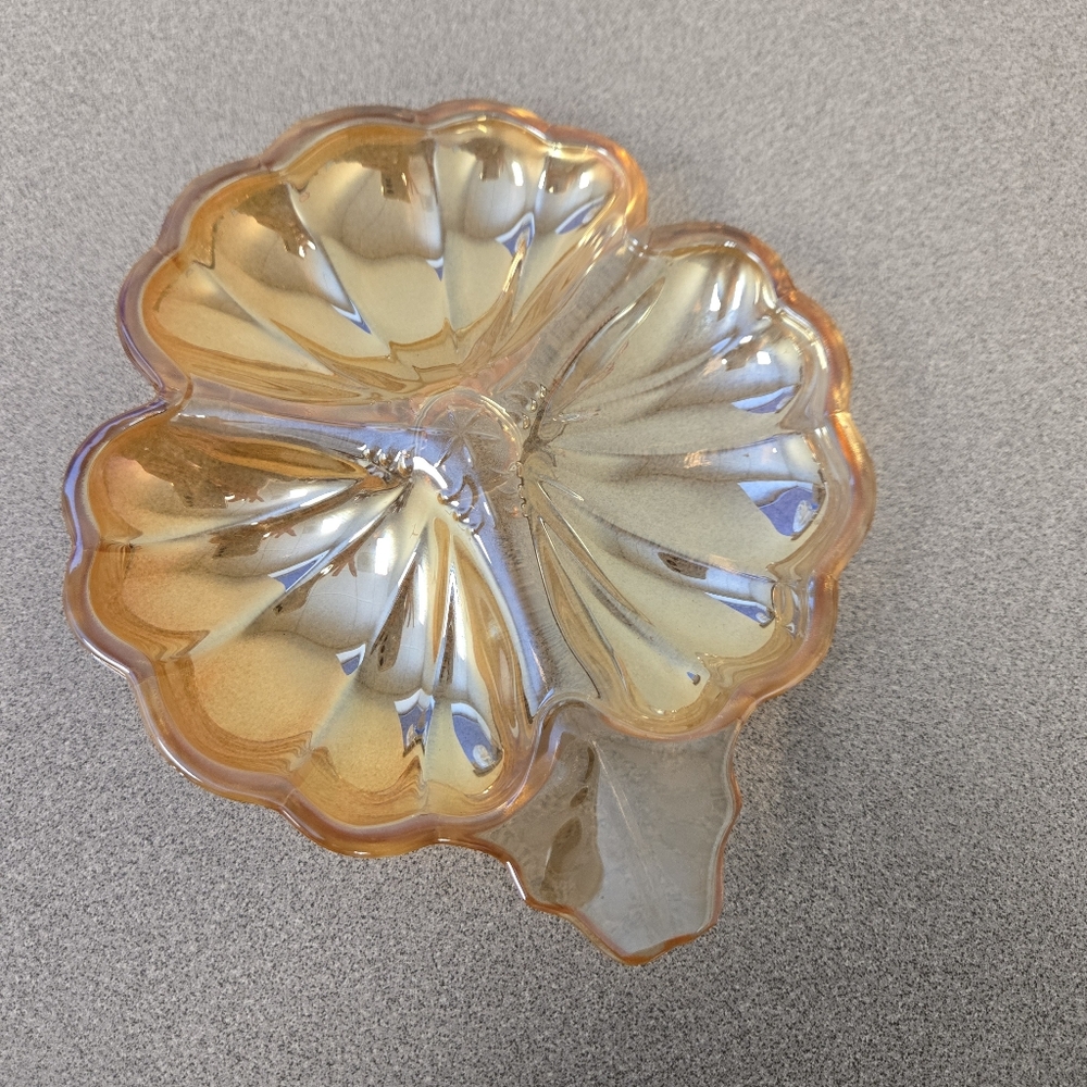 Lustre Marigold Peach Carnival Glass Vintage Clover Dish - Picture 2 of 4